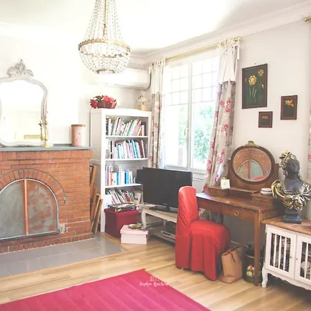 Βίλα De 3 Chambres Avec Piscine Privee Jacuzzi Et Jardin Clos A