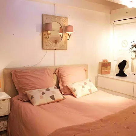 De 3 Chambres Avec Piscine Privee Jacuzzi Et Jardin Clos A Noé