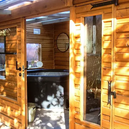 Βίλα De 3 Chambres Avec Piscine Privee Jacuzzi Et Jardin Clos A Noé
