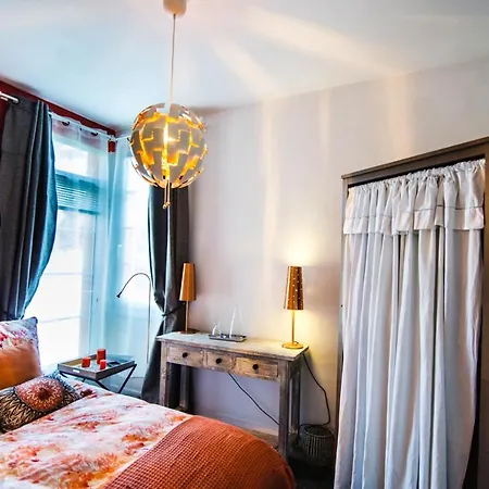 Villa De 3 Chambres Avec Piscine Privee Jacuzzi Et Jardin Clos A *